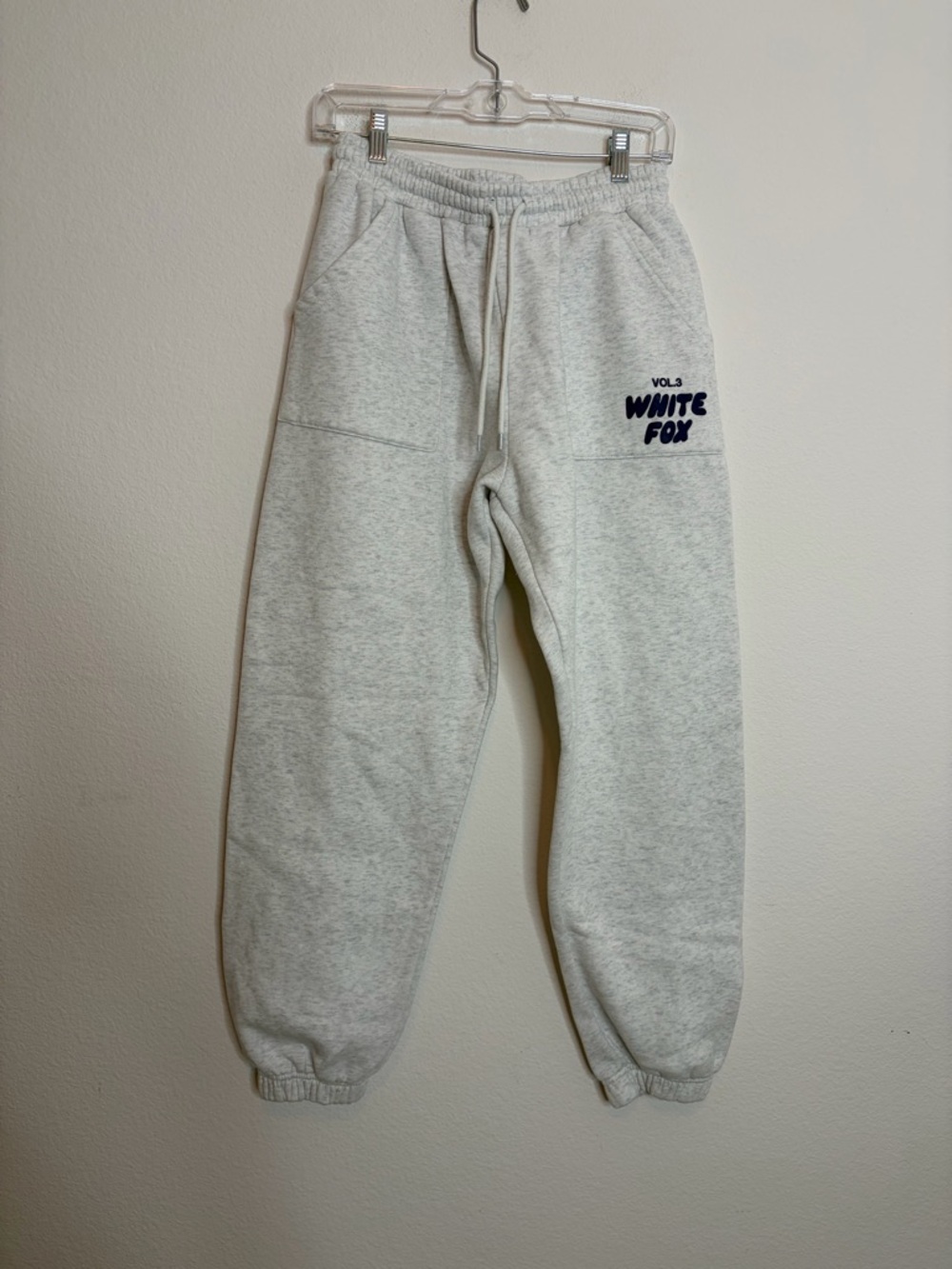 White Fox Vol. 3 Gray Jogger Sweatpants Size Medium